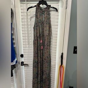 Maxi halter neck dress. Very silky fabric